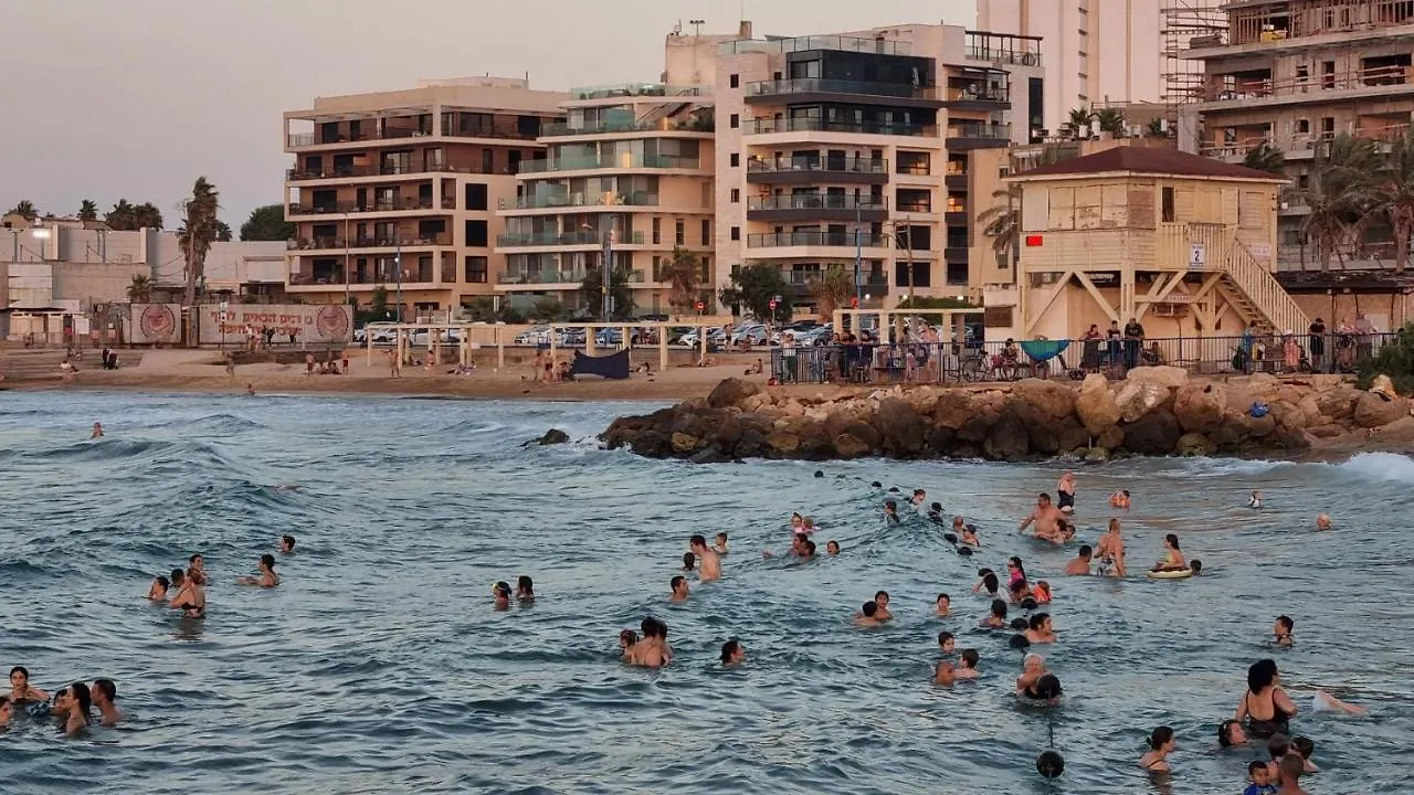 Port City Haifa - Beach Front Luxury Apartment 0*,
